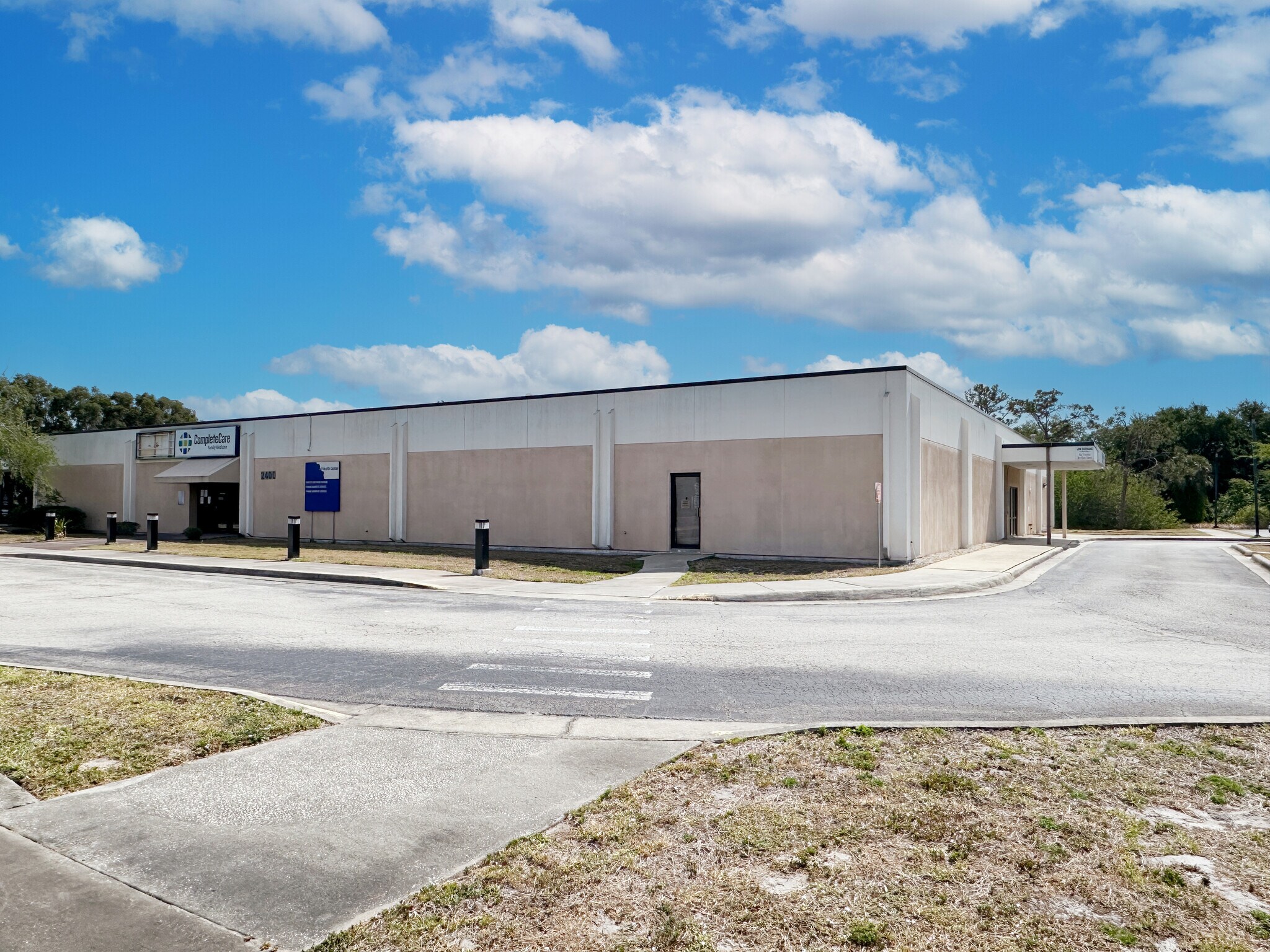 2400 N Courtenay Pkwy, Merritt Island, FL à vendre Photo de l’immeuble– Image 1 sur 17