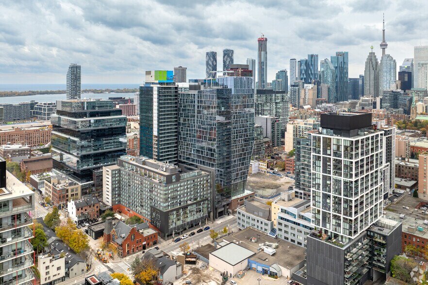 25 Ontario St, Toronto, ON à louer - Aérien – Image 3 sur 3