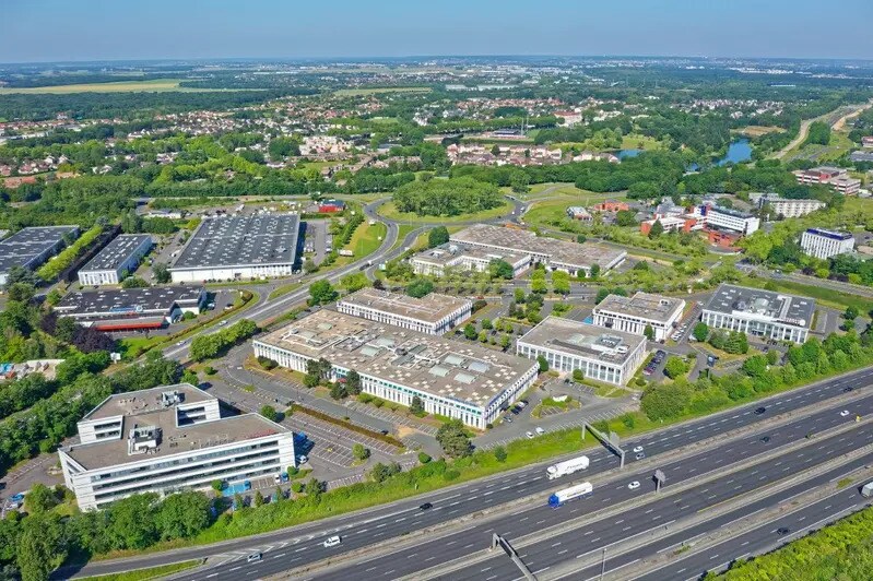Local d’activités dans COURCOURONNES à louer - Aérien – Image 1 sur 9