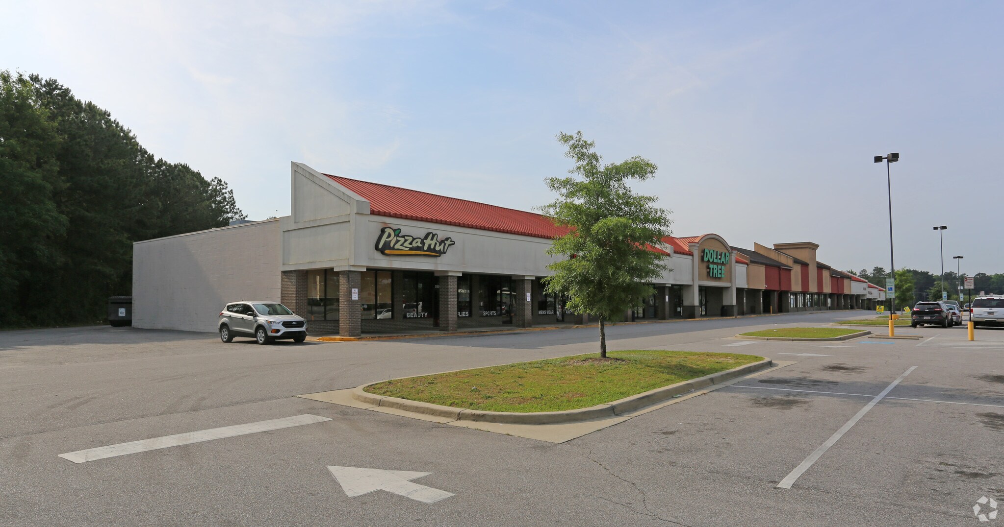 2221-2273 Charleston Hwy, Cayce, SC à louer Photo principale– Image 1 sur 6
