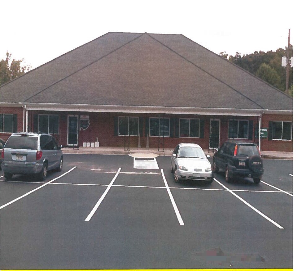 638 Historic Hwy 441 N, Demorest, GA à louer Photo principale– Image 1 sur 7