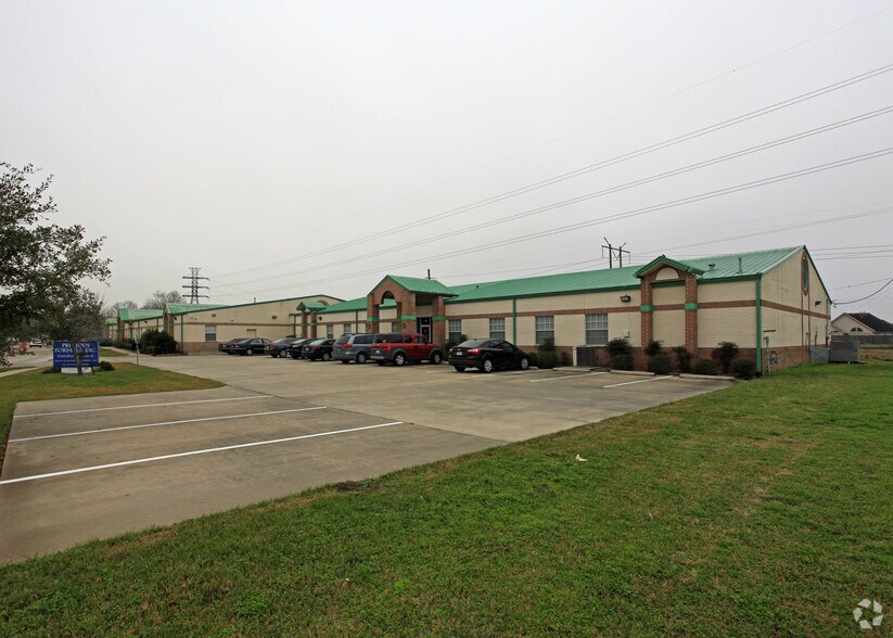 451 Landing Blvd, League City, TX à vendre - Photo principale – Image 1 sur 13