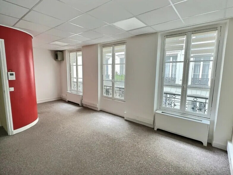 Bureau dans Paris à louer - Photo de l’immeuble – Image 3 sur 8
