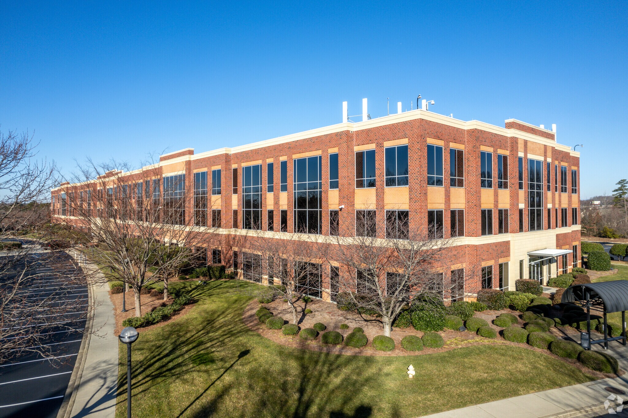 701 Brookfield Pky, Greenville, SC à louer Photo principale– Image 1 sur 18