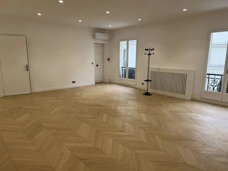 Bureau dans Paris à vendre - Photo intérieure – Image 2 sur 7