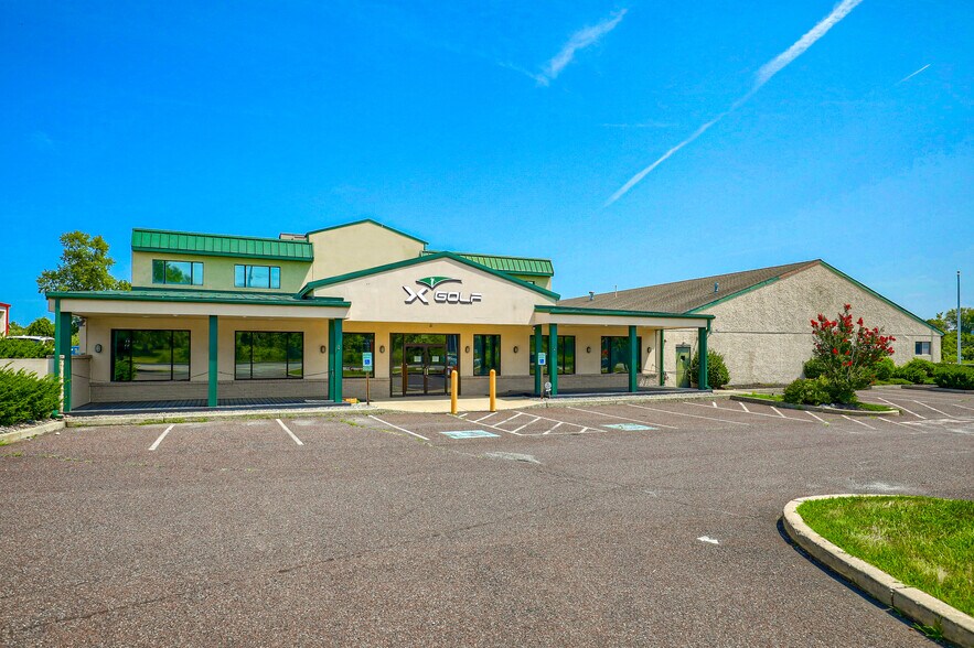 12 Pottstown Pike, Chester Springs, PA à louer - Photo de l’immeuble – Image 1 sur 5