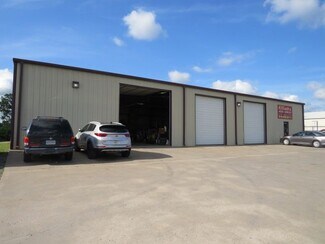 Plus de détails pour 912 SW 15th St, Wagoner, OK - Industriel/Logistique à vendre