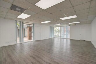 3810 Pacific Coast Hwy, Torrance, CA à louer Photo intérieure– Image 1 sur 6