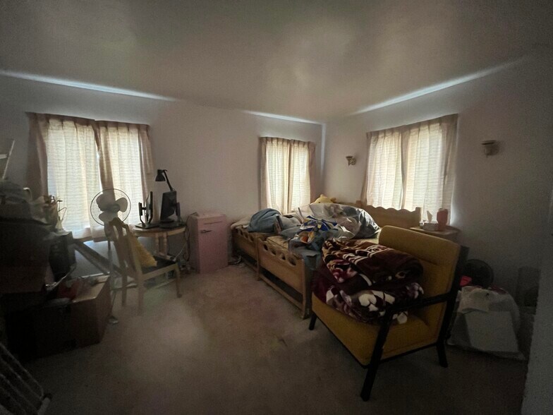 41699 Acacia Ave, Hemet, CA à vendre - Photo de l’immeuble – Image 3 sur 22
