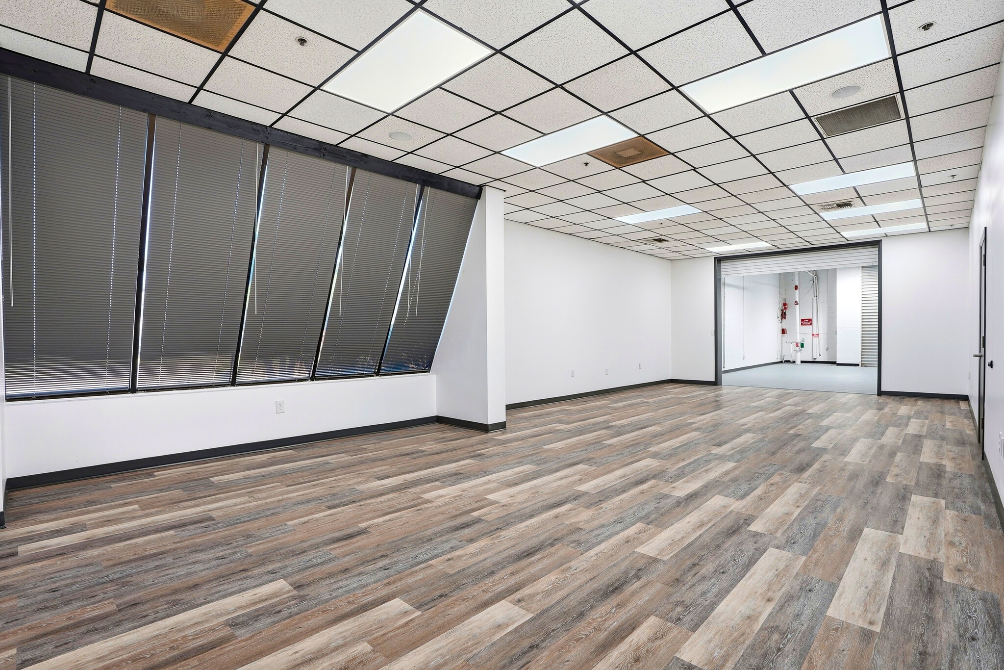 13190 56th Ct, Clearwater, FL à louer Photo intérieure– Image 1 sur 10