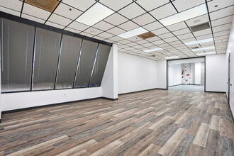 13190 56th Ct, Clearwater, FL à louer Photo intérieure– Image 1 sur 10