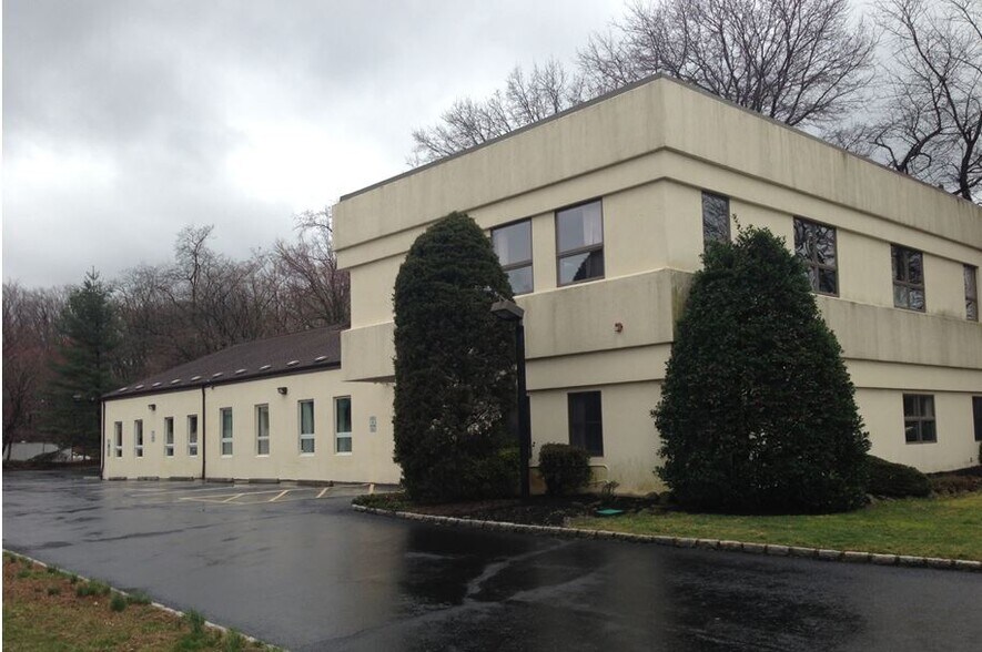 1167 Rt 22 E, Mountainside, NJ à vendre - Photo de l’immeuble – Image 2 sur 10