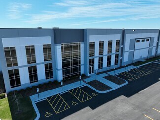 Plus de détails pour 4000 Commercial Ave, Northbrook, IL - Industriel/Logistique à louer