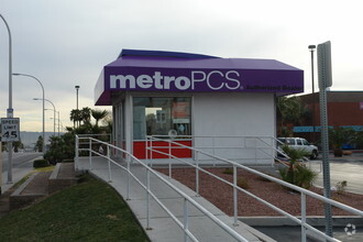 2520-2660 S Maryland Pky, Las Vegas, NV à louer Photo de l’immeuble– Image 1 sur 16