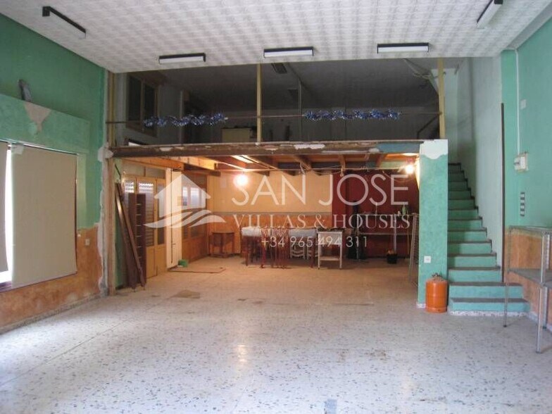 Local commercial dans Aspe, Alicante à vendre - Photo de l’immeuble – Image 2 sur 4
