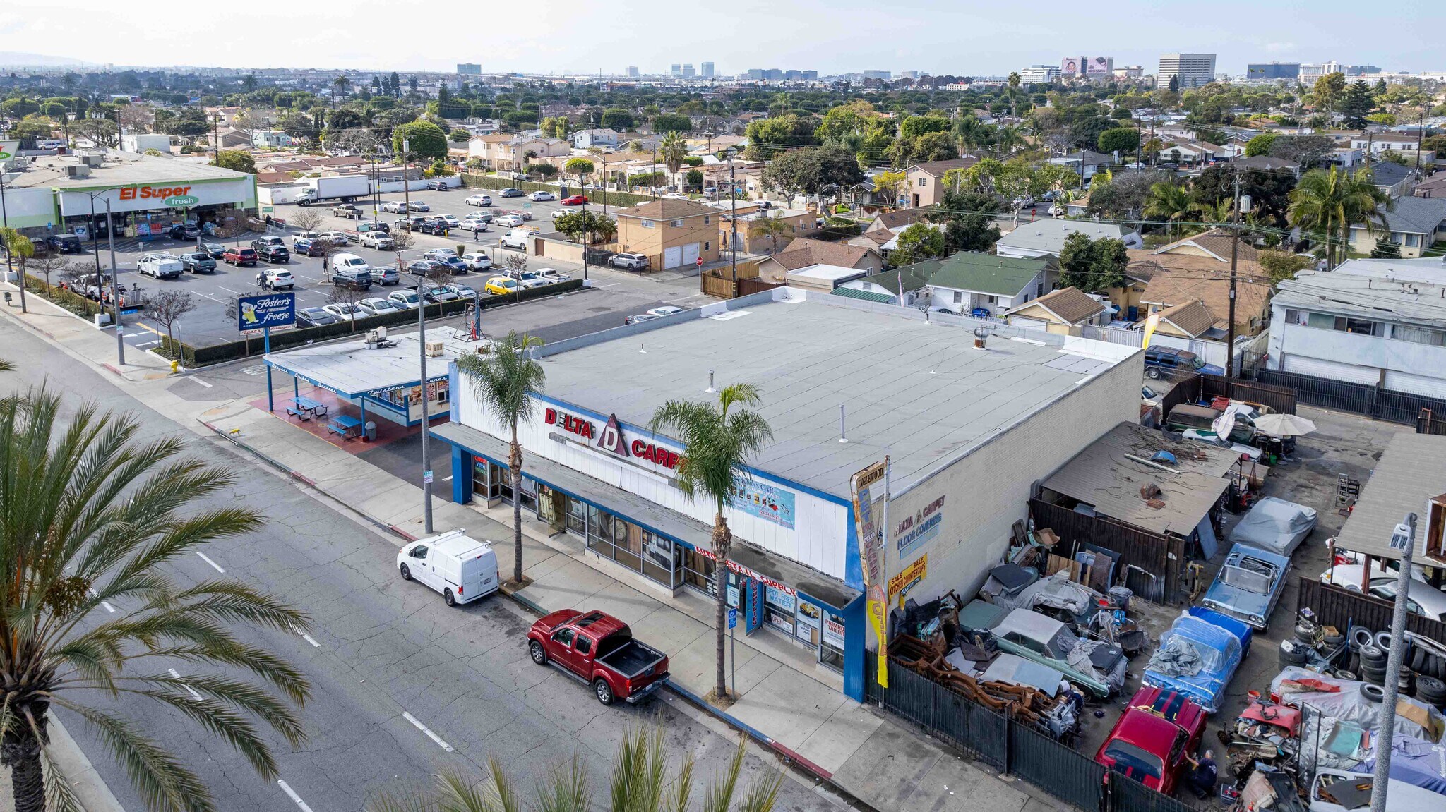 979 S La Brea Ave, Inglewood, CA à vendre Photo principale– Image 1 sur 54