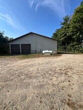 12 Grays Ln, Biddeford, ME à louer Photo de l’immeuble– Image 2 sur 6