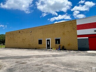Plus de détails pour 869 Sadler Rd, Fernandina Beach, FL - Local commercial à louer