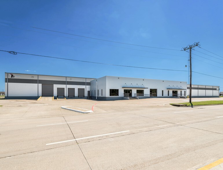 1445 W Belt Line Rd, Carrollton, TX à louer - Photo principale – Image 1 sur 3