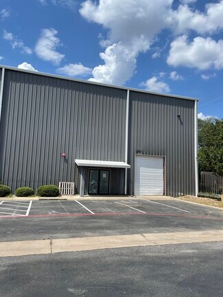 Plus de détails pour 1220 Toro Grande Dr, Cedar Park, TX - Industriel/Logistique à louer