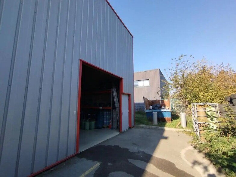 Local d’activités dans Toulouse à louer - Photo de l’immeuble – Image 2 sur 5