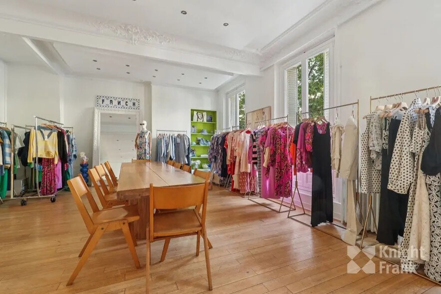94 Boulevard De Sébastopol, Paris à louer - Photo de l’immeuble – Image 3 sur 7
