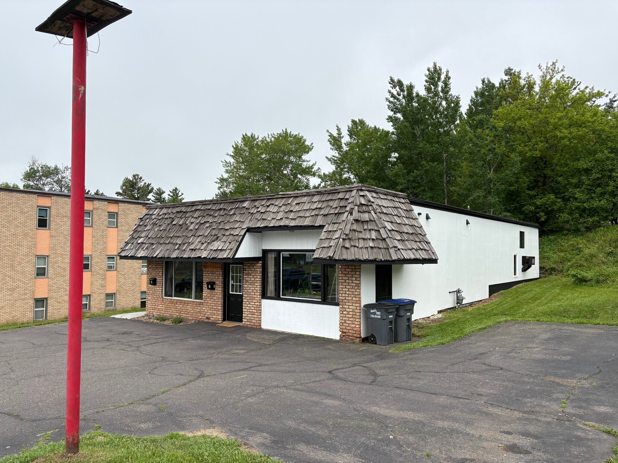 15 W Redwing St, Duluth, MN à vendre Photo de l’immeuble– Image 1 sur 35