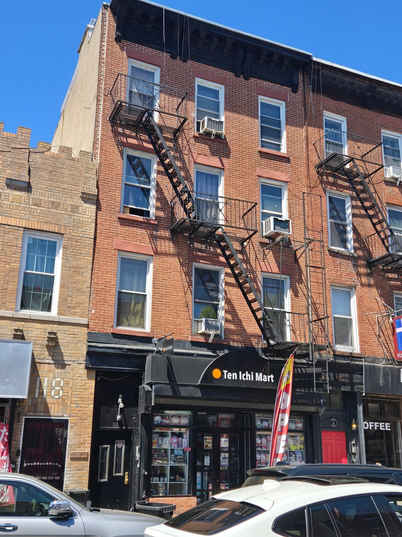 116 Smith St, Brooklyn, NY à vendre Photo de l’immeuble– Image 1 sur 10