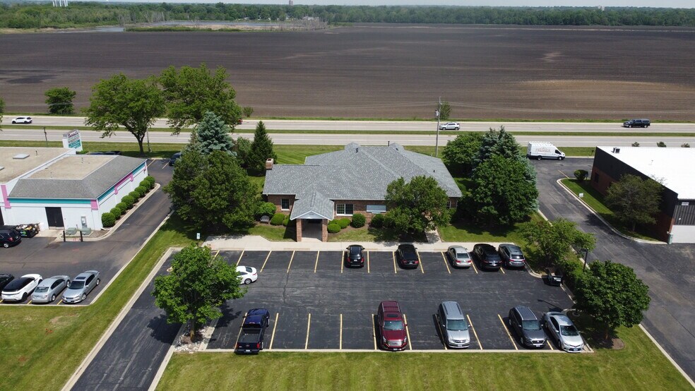 1991 Wiesbrook Rd, Oswego, IL à vendre - Aérien – Image 2 sur 16