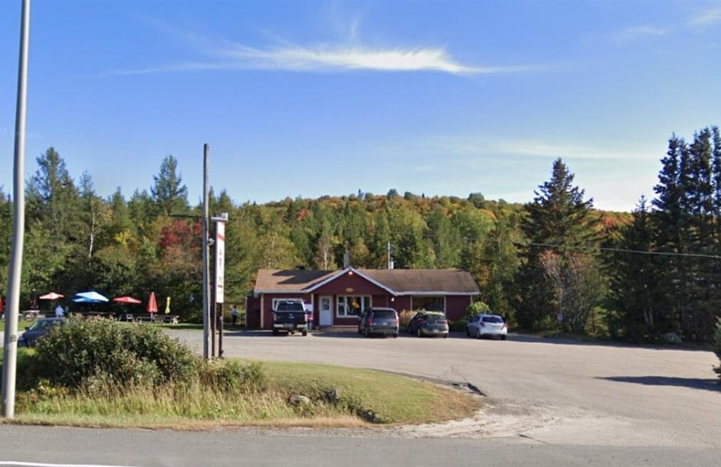 1176 Rd Québec 117, St-Faustin-Lac-Carré, QC à vendre Photo principale– Image 1 sur 2