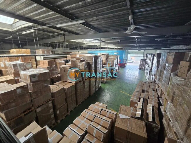 Plus de détails pour Industriel/Logistique à louer