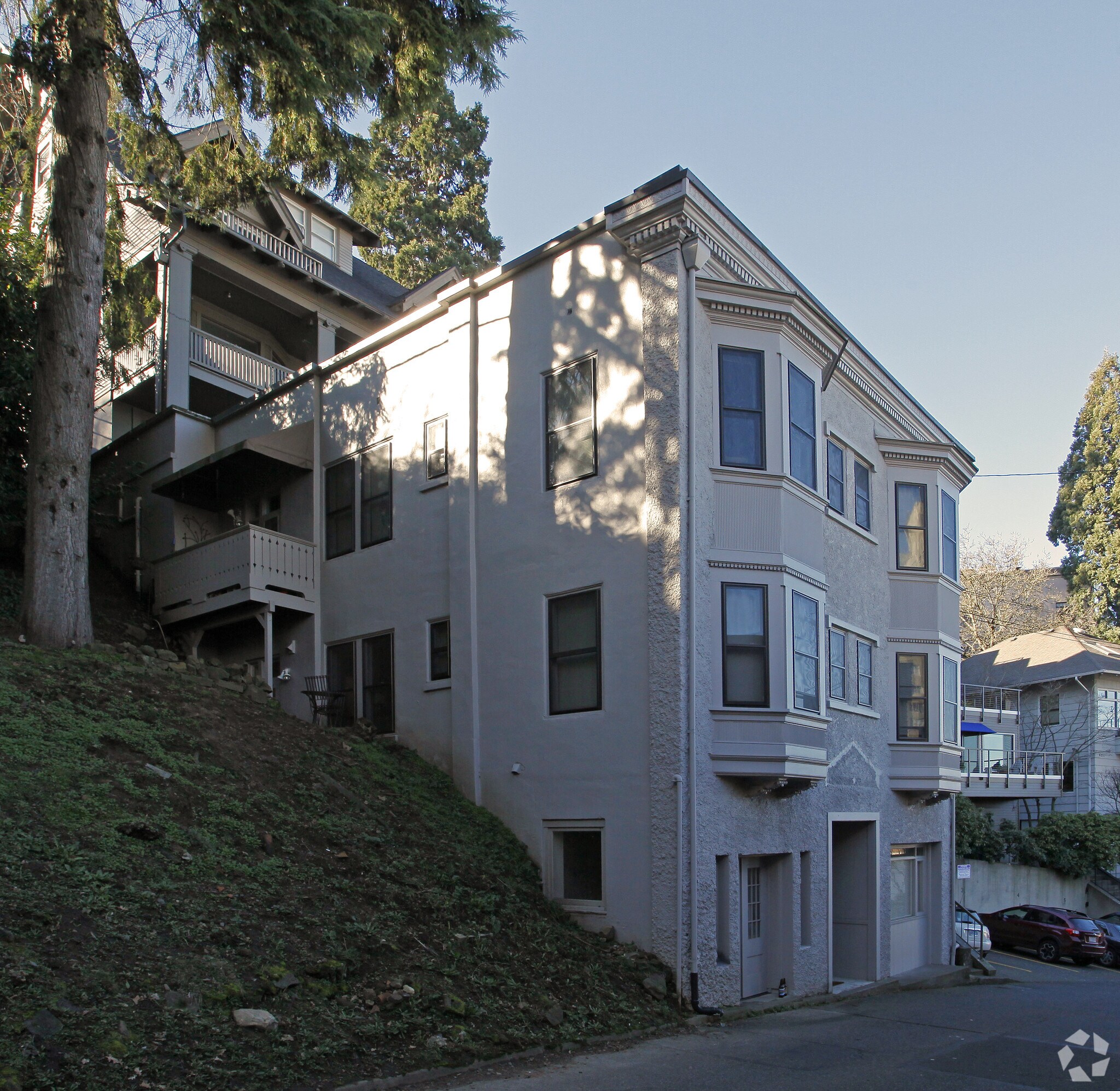 839 SW Green Ave, Portland, OR à vendre Photo principale– Image 1 sur 4