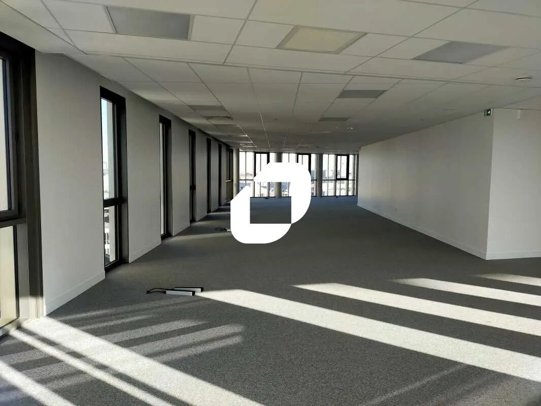Bureau dans Bordeaux à louer Photo intérieure– Image 1 sur 9