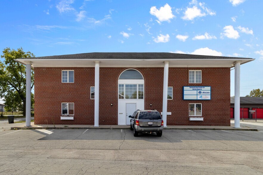 1105 W Main St, Greenfield, IN à vendre - Photo de l’immeuble – Image 1 sur 26