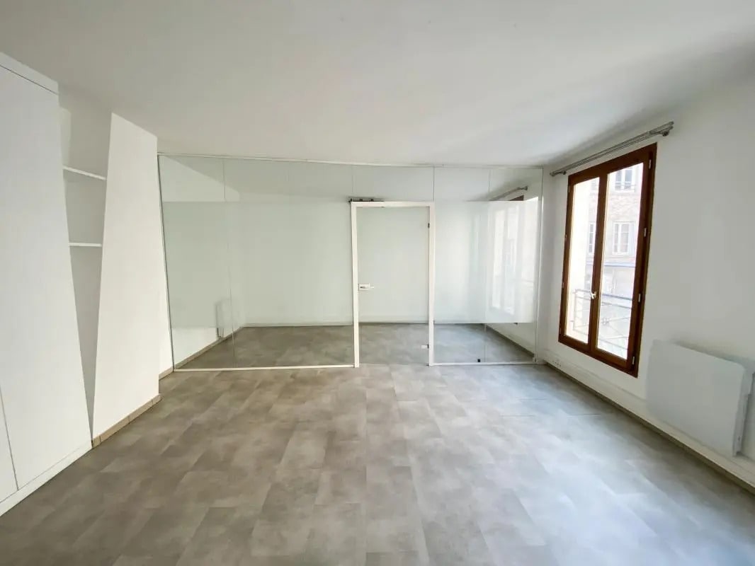 Bureau dans Paris à louer Photo de l’immeuble– Image 1 sur 8