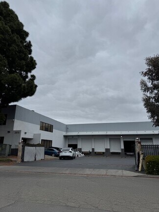 Plus de détails pour 2671-2675 McCone Ave, Hayward, CA - Industriel/Logistique à louer