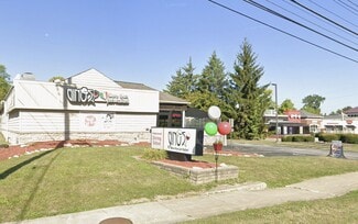 Plus de détails pour 14952 Pearl Rd, Strongsville, OH - Local commercial à louer