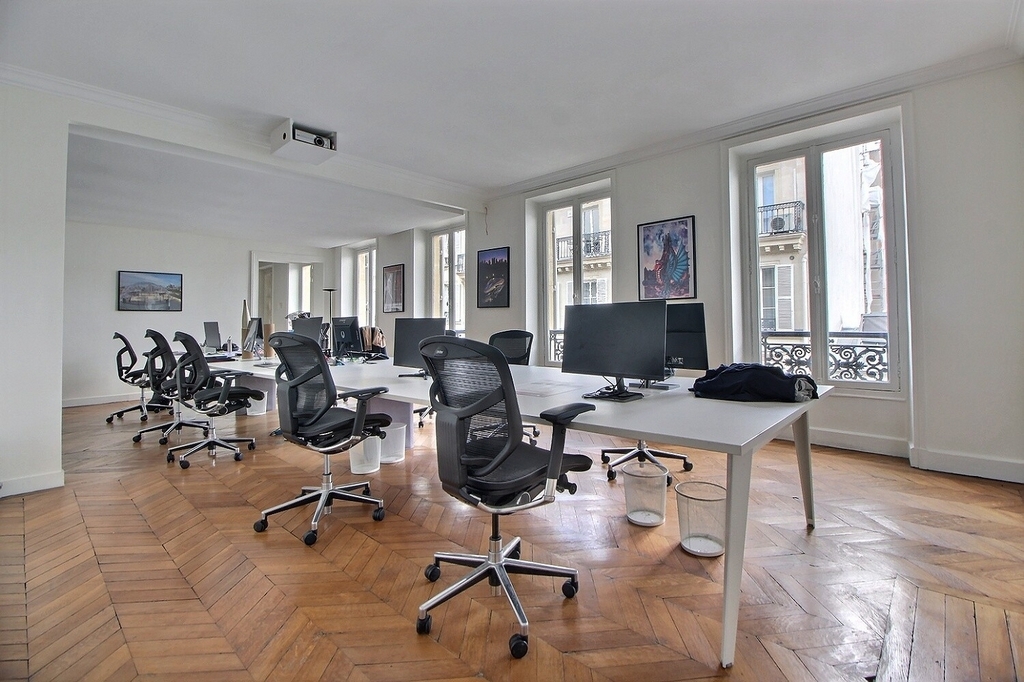 43 Rue Saint-Georges, Paris à louer Photo intérieure– Image 1 sur 8