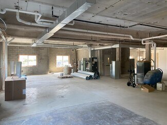 Plus de détails pour 3800 Park East Dr, Beachwood, OH - Bureau/Local commercial à louer