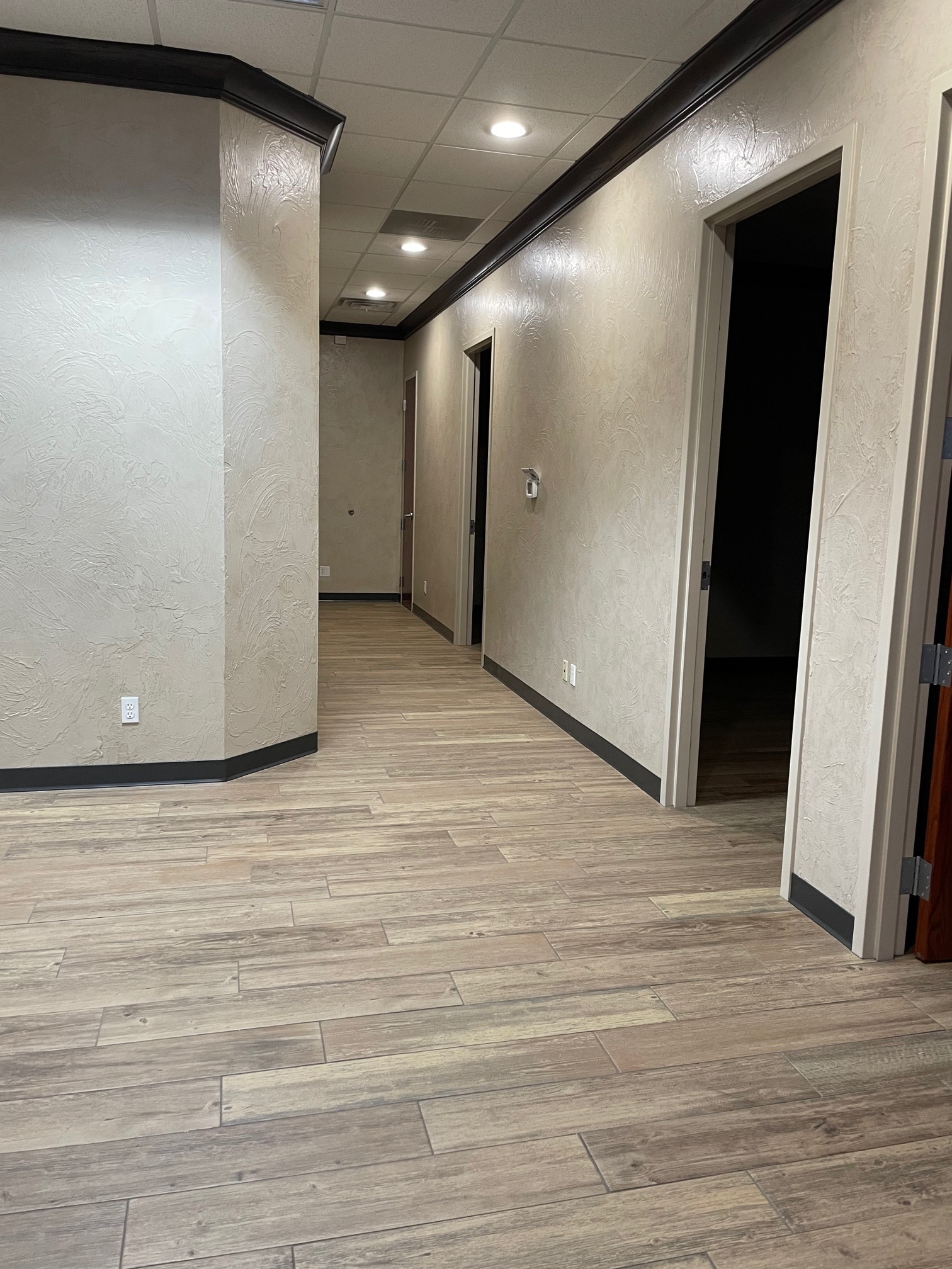 609 S Kelly Ave, Edmond, OK à louer Photo intérieure– Image 1 sur 3