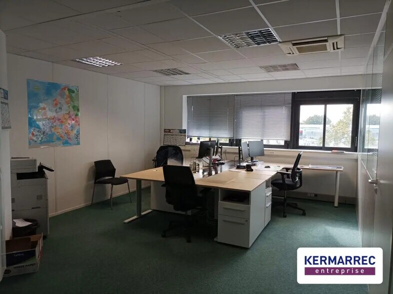 Bureau dans Bouguenais à louer - Photo de l’immeuble – Image 1 sur 5