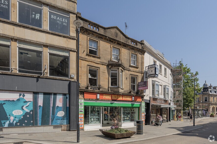 7 High St, Yeovil à vendre - Photo de l’immeuble – Image 2 sur 2