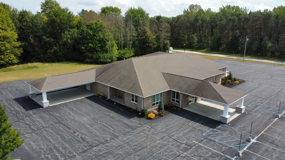 209 Entrepreneur Dr, Saint Charles, MI à vendre - Photo de l’immeuble – Image 3 sur 21