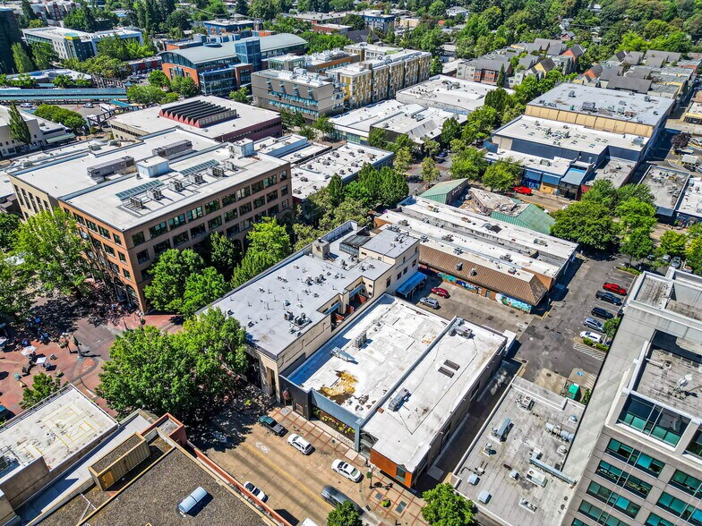 45 W Broadway, Eugene, OR à vendre - Aérien – Image 3 sur 36