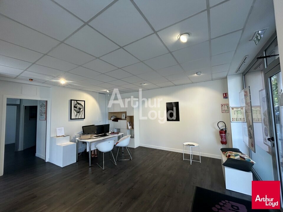 Local commercial dans Rennes à louer Photo intérieure– Image 1 sur 5