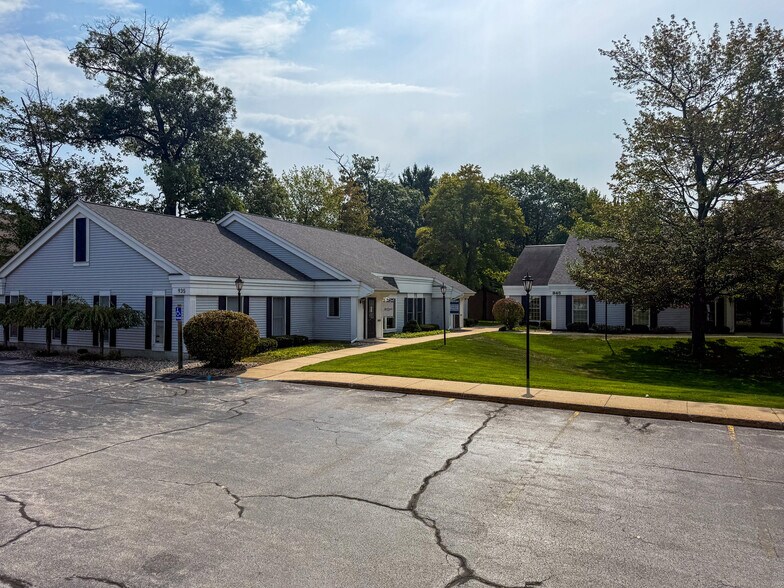 Colony Square portefeuille de 3 biens à vendre sur LoopNet.fr - Photo de l’immeuble – Image 3 sur 4