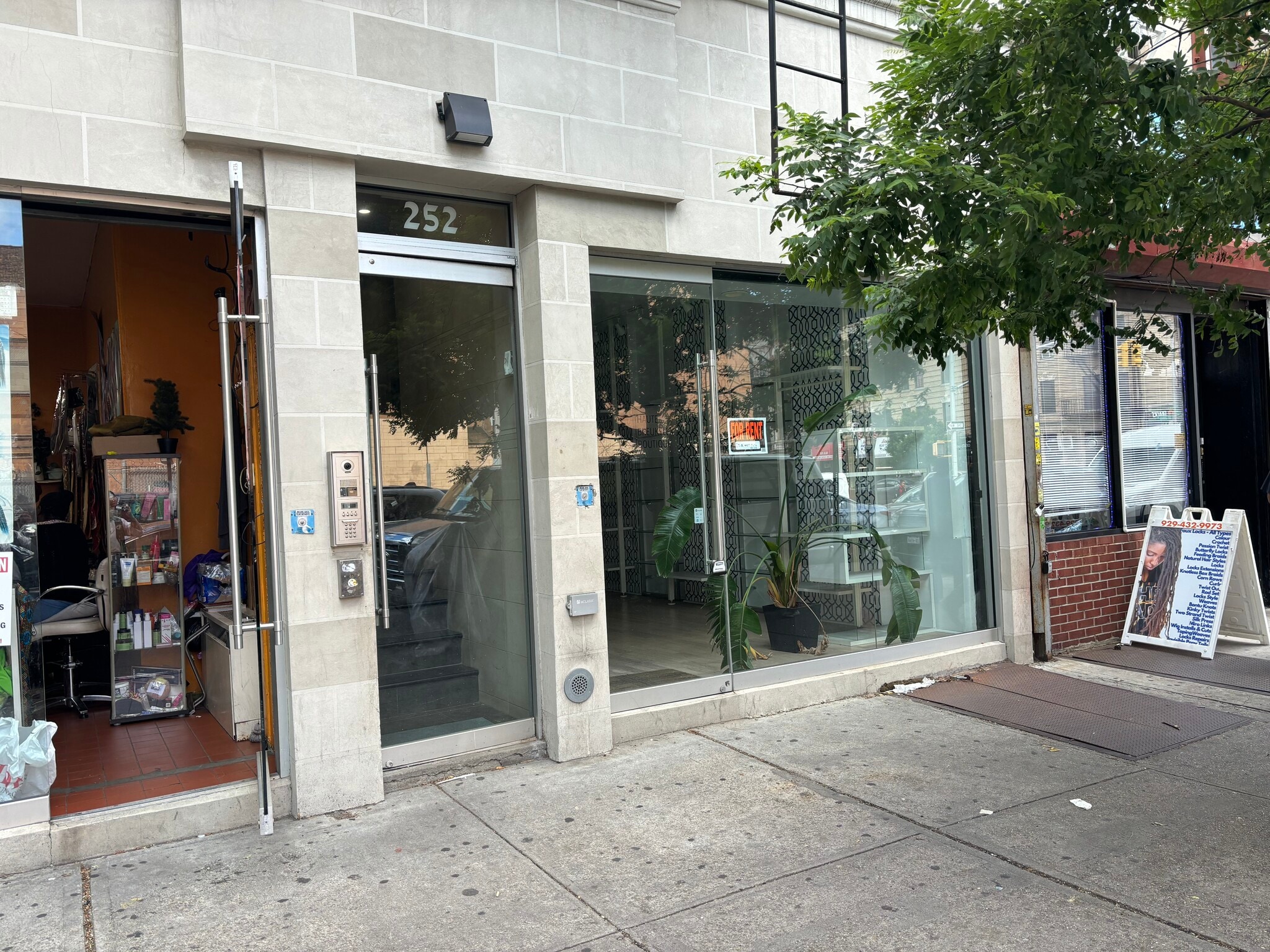 252 Schenectady Ave, Brooklyn, NY à louer Photo de l’immeuble– Image 1 sur 6