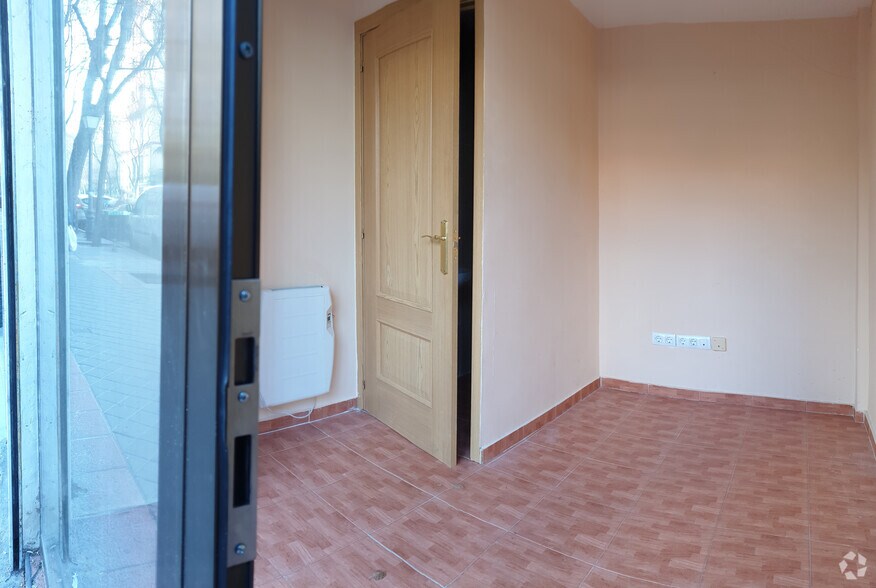 Immeuble residentiel dans Madrid, Madrid à vendre - Photo intérieure – Image 1 sur 1