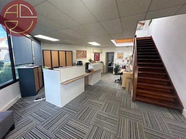 Plus de détails pour Bureau à louer