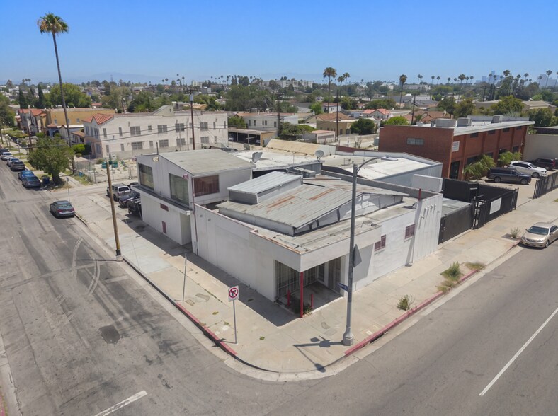 3125 W Jefferson Blvd, Los Angeles, CA à vendre - Photo de l’immeuble – Image 3 sur 8